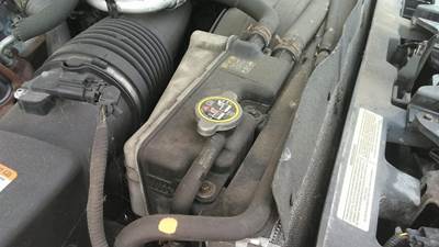 Ford F-550 Radiator Overflow Bottle / Surge Tank for a Ford F550SD (SUPER DUTY)