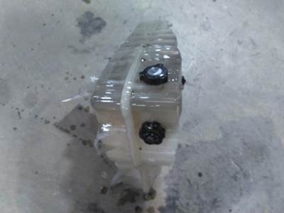 Freightliner Cascadia 113 Radiator Overflow Bottle / Surge Tank