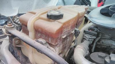 Freightliner Cascadia 113 Radiator Overflow Bottle / Surge Tank