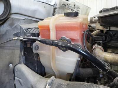 Freightliner Cascadia 113 Radiator Overflow Bottle / Surge Tank