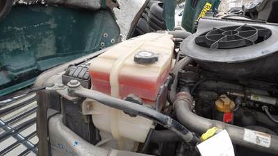 Freightliner Cascadia 113 Radiator Overflow Bottle / Surge Tank