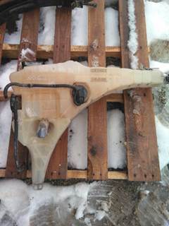 Freightliner Cascadia 113 Radiator Overflow Bottle / Surge Tank