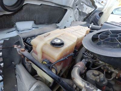 Freightliner Cascadia 113 Radiator Overflow Bottle / Surge Tank