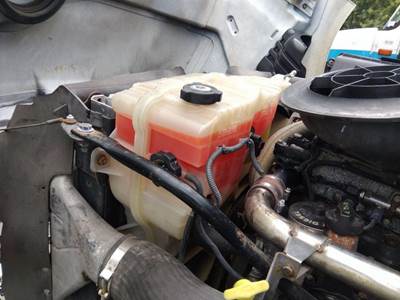 Freightliner Cascadia 113 Radiator Overflow Bottle / Surge Tank