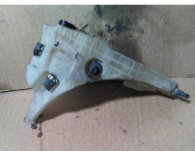 Freightliner Cascadia 113 Radiator Overflow Bottle / Surge Tank for a Freightliner CASCADIA 113 2018UP