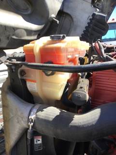 Freightliner Cascadia 125 Radiator Overflow Bottle / Surge Tank