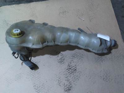 Freightliner Cascadia 125 Radiator Overflow Bottle / Surge Tank