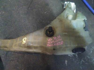 Freightliner Cascadia 125 Radiator Overflow Bottle / Surge Tank