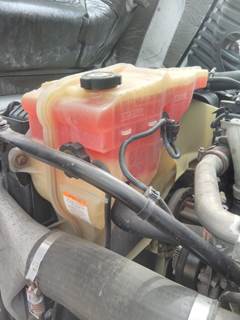 Freightliner Cascadia 125 Radiator Overflow Bottle / Surge Tank