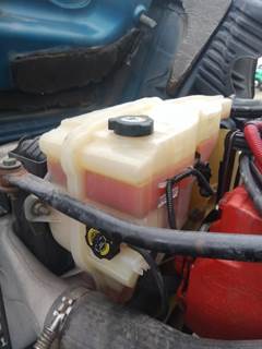 Freightliner Cascadia 125 Left Radiator Overflow Bottle / Surge Tank