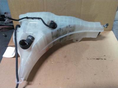 Freightliner Cascadia 125 Radiator Overflow Bottle / Surge Tank