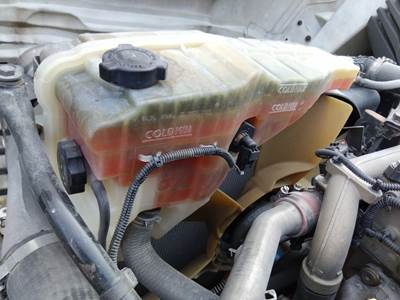 Freightliner Cascadia 125 Radiator Overflow Bottle / Surge Tank