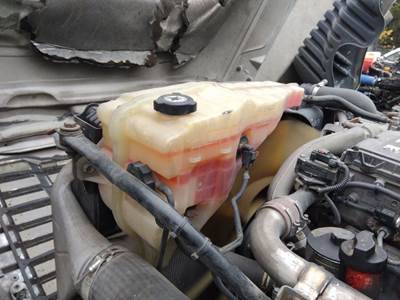 Freightliner Cascadia 125 Left Radiator Overflow Bottle / Surge Tank