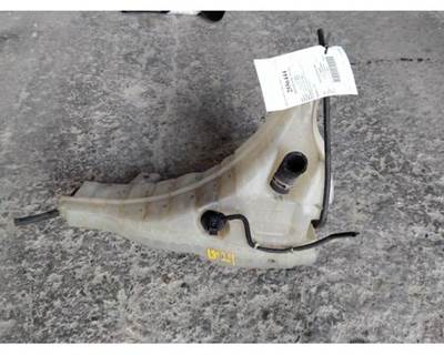 Freightliner Cascadia 125 Radiator Overflow Bottle / Surge Tank