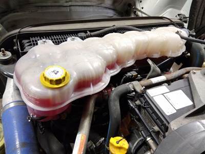 Freightliner Cascadia 126 Radiator Overflow Bottle / Surge Tank