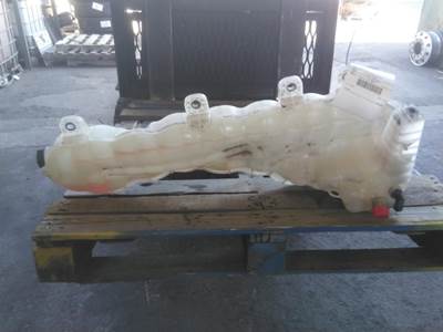 Freightliner Cascadia 126 Radiator Overflow Bottle / Surge Tank