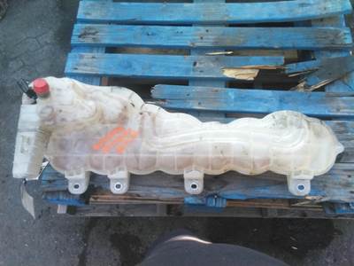 Freightliner Cascadia 126 Radiator Overflow Bottle / Surge Tank