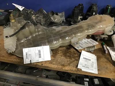 Freightliner Cascadia 126 Radiator Overflow Bottle / Surge Tank