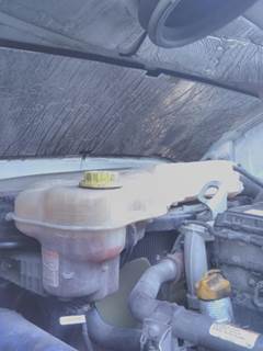 Freightliner Cascadia 126 Radiator Overflow Bottle / Surge Tank