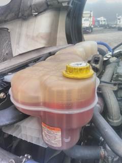 Freightliner Cascadia 126 Radiator Overflow Bottle / Surge Tank