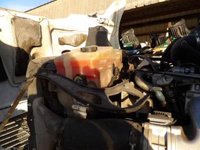 Freightliner Columbia 112 Radiator Overflow Bottle / Surge Tank