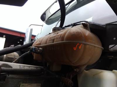 Freightliner Columbia 120 Left Radiator Overflow Bottle / Surge Tank