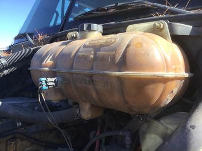 Freightliner Columbia 120 Radiator Overflow Bottle / Surge Tank
