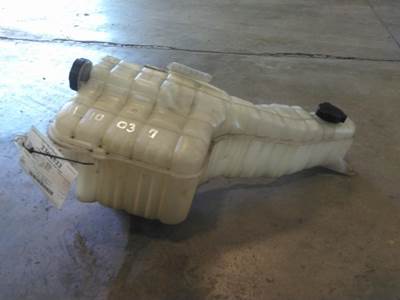 Freightliner M2 106 Radiator Overflow Bottle / Surge Tank
