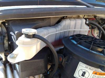 Freightliner M2 106 Radiator Overflow Bottle / Surge Tank