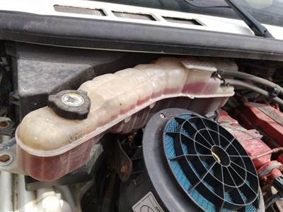 Freightliner M2 106 Radiator Overflow Bottle / Surge Tank