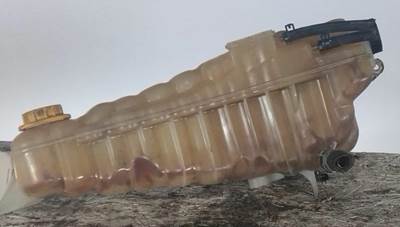 Freightliner M2 106 Radiator Overflow Bottle / Surge Tank