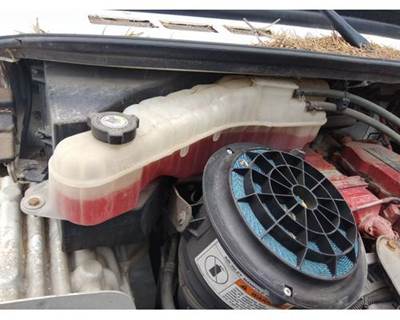 Freightliner M2 106 Radiator Overflow Bottle / Surge Tank