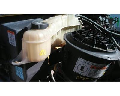 Freightliner M2 106 Radiator Overflow Bottle / Surge Tank