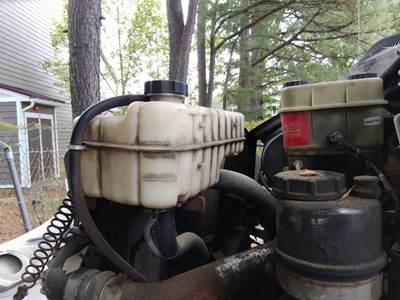 GMC C7500 Radiator Overflow Bottle / Surge Tank