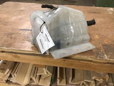 International 1652-UPS Radiator Overflow Bottle / Surge Tank