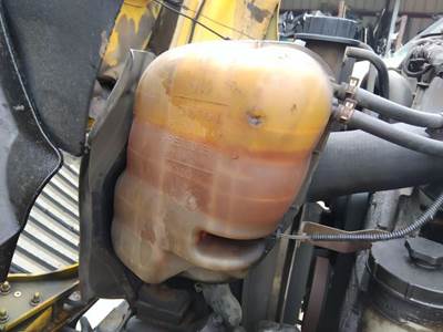International 4300 Left Radiator Overflow Bottle / Surge Tank