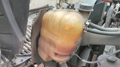 International 4300 Left Radiator Overflow Bottle / Surge Tank