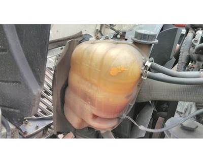 International 4300 Left Radiator Overflow Bottle / Surge Tank