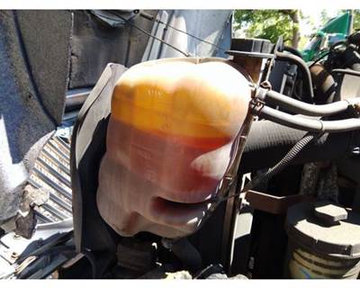 International 4300 Left Radiator Overflow Bottle / Surge Tank