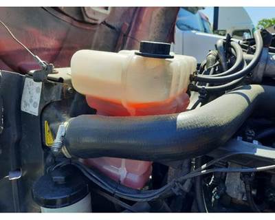 International 4300 Left Radiator Overflow Bottle / Surge Tank