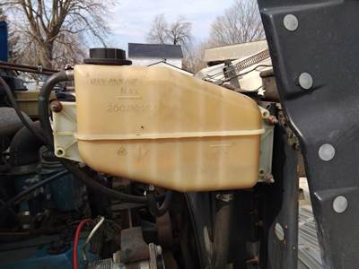 International 4700 Right Radiator Overflow Bottle / Surge Tank