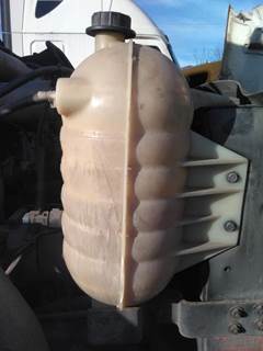 International 8600 Radiator Overflow Bottle / Surge Tank