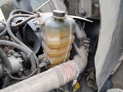 International 9200i Radiator Overflow Bottle / Surge Tank