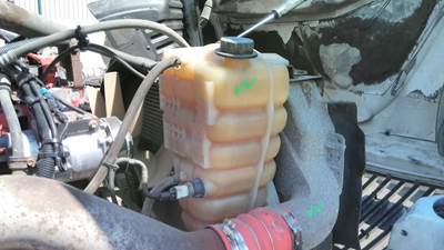 International ProStar Right Radiator Overflow Bottle / Surge Tank for a International PROSTAR 122