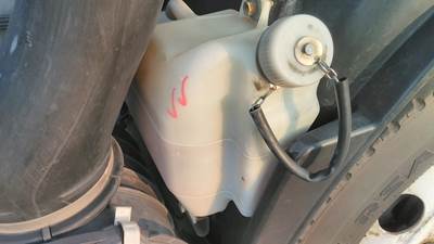 Isuzu NPR Right Radiator Overflow Bottle / Surge Tank