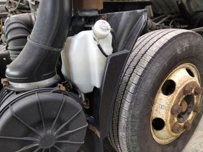 Isuzu NPR HD Radiator Overflow Bottle / Surge Tank