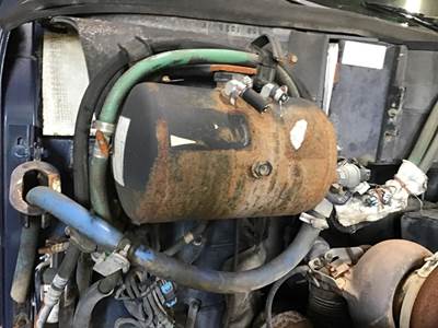 Kenworth T2000 Radiator Overflow Bottle / Surge Tank