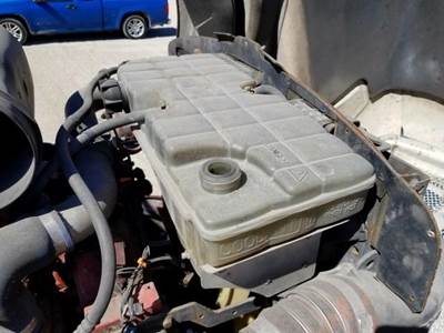 Kenworth T660 Radiator Overflow Bottle / Surge Tank