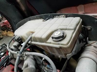 Kenworth T660 Radiator Overflow Bottle / Surge Tank