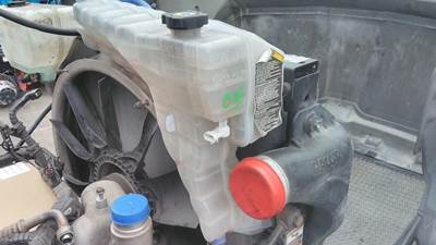 Kenworth T680 Right Radiator Overflow Bottle / Surge Tank